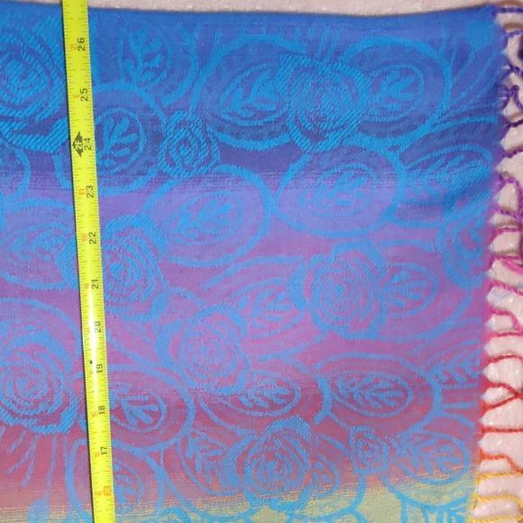 Pasnmina Wrap/Scarf - Picture 4 of 11